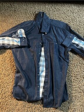 Men's Dark Blue Casual Button-Down Shirt with Checked Accents